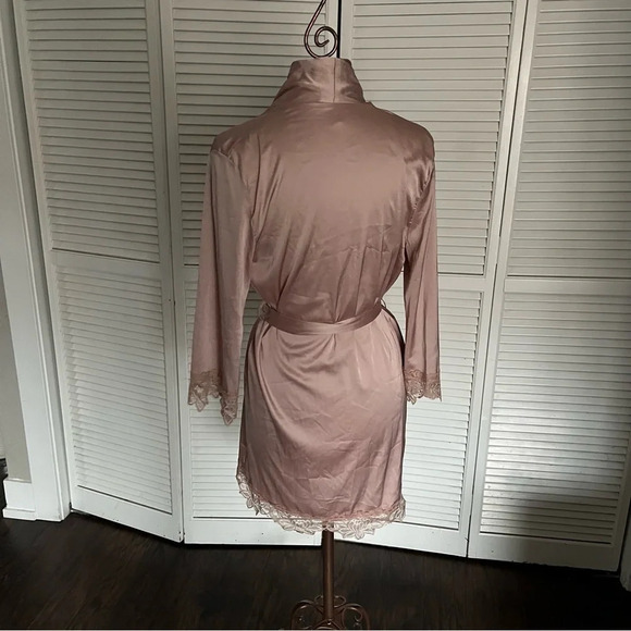 POL robe silky blush mauve pink lace trim medium / large - Picture 3 of 9